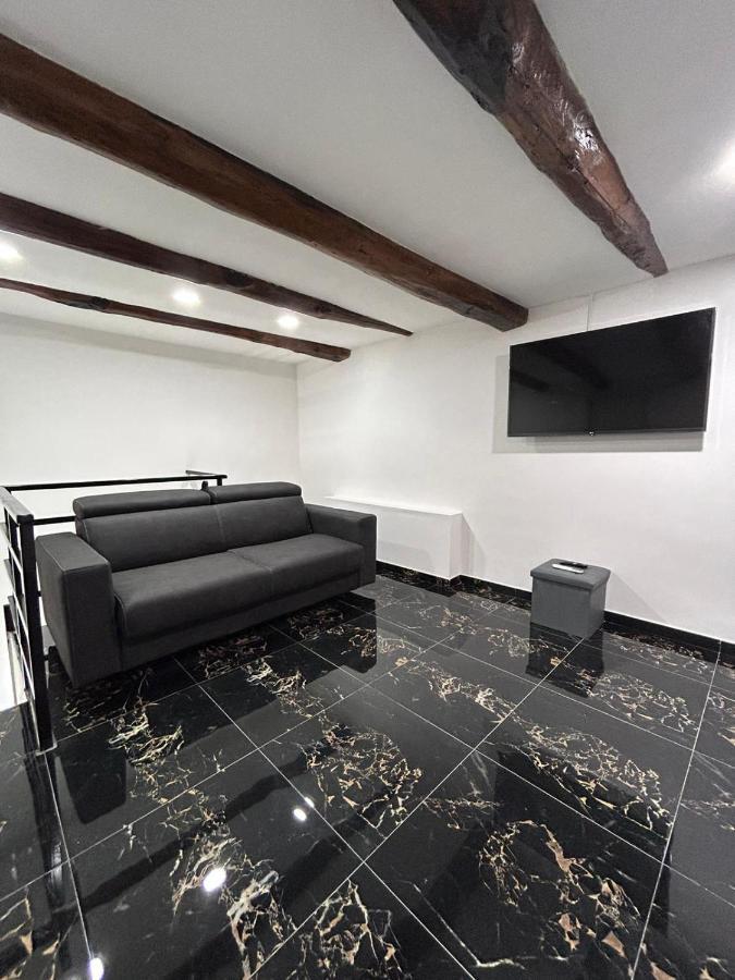 Giovanni Luxury Suites ナポリ エクステリア 写真