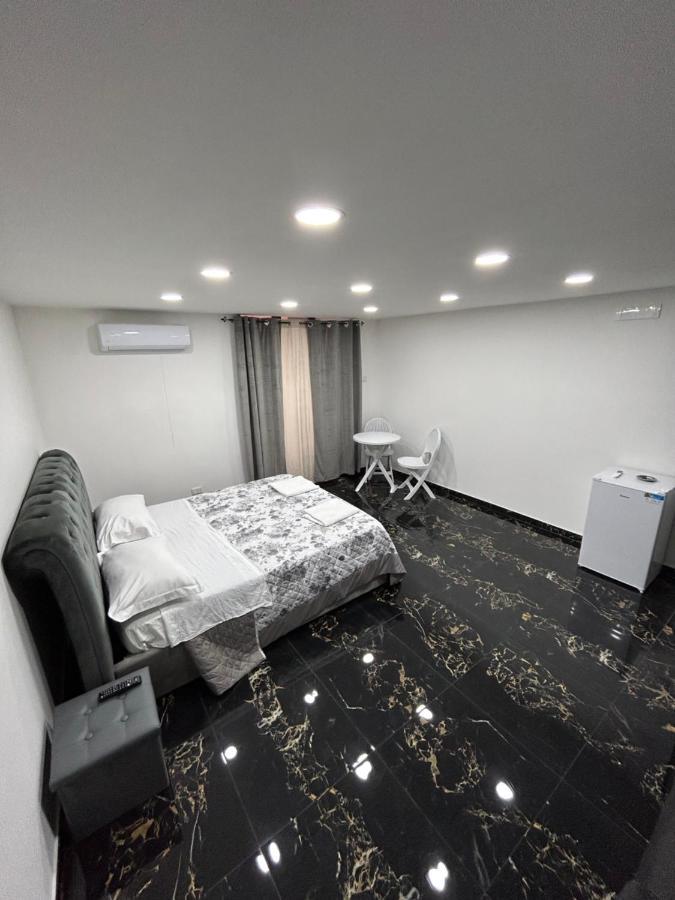 Giovanni Luxury Suites ナポリ エクステリア 写真