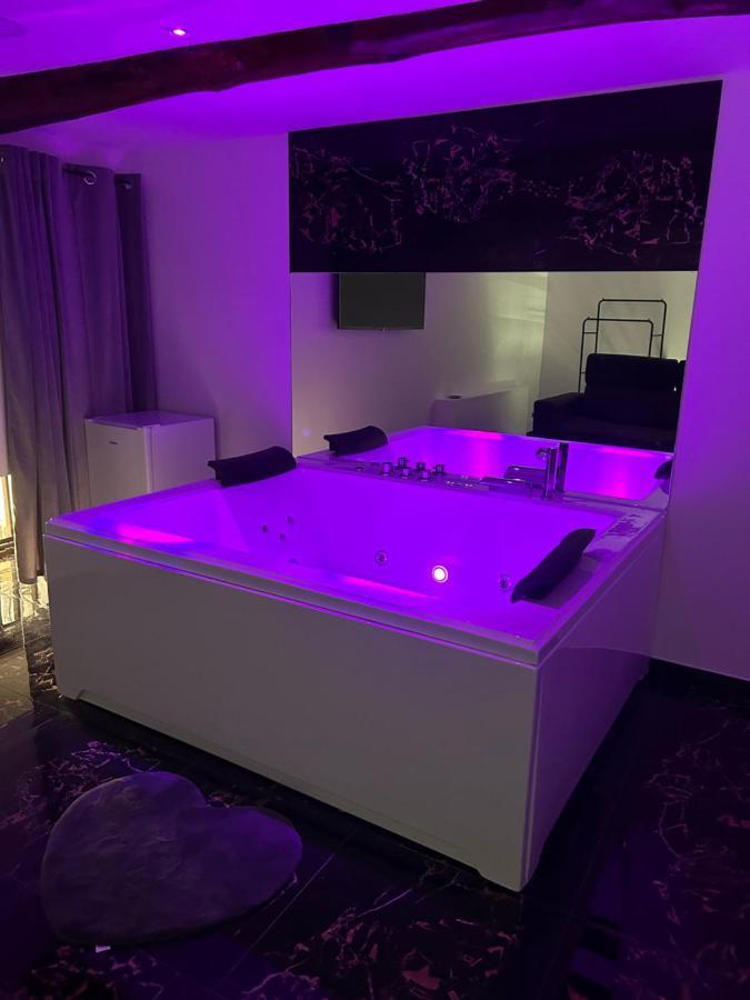 Giovanni Luxury Suites ナポリ エクステリア 写真